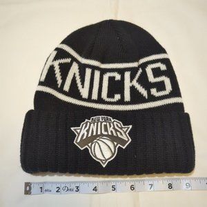 Mitchell & Ness New York Knicks Men's Beanie Skull Cap Hat